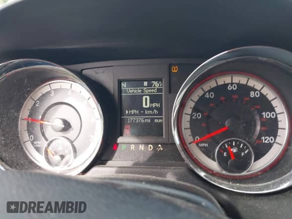 2016 Dodge Grand Caravan R/T with VIN 2C4RDGEG8GR384572, listed as a IAAI auction lot 43291413 with 177,376 mi miles and . Bid and sale history available at DreamBid. Image 7.