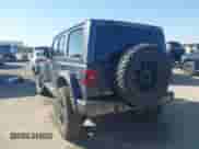 2021 Jeep Wrangler Unlimited Sahara Altitude z VIN 1C4HJXEN9MW618188, wystawiony jako IAAI lot #41674142 z przebiegiem 66 302 mil mil oraz . Historia ofert i sprzedaży dostępna na DreamBid. Obrazek 3.