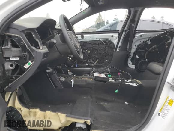 2024 Volvo S60 Plus Black Edition z VIN 7JRL12FHXRG281975, wystawiony jako Copart lot #52827945 z przebiegiem Nie podano mil oraz Szkoda całkowita • Salvage title. Historia ofert i sprzedaży dostępna na DreamBid. Obrazek 7.