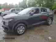 2025 Nissan Kicks S z VIN 3N8AP6BA0SL324374, wystawiony jako Copart lot #59568965 z przebiegiem 6 179 mil mil oraz Szkoda całkowita • Salvage title. Historia ofert i sprzedaży dostępna na DreamBid. Obrazek 1.