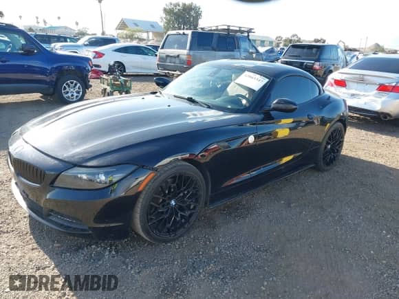 2012 BMW Z4 sDrive28i с VIN WBALL5C56CE716558, выставлен на аукционе IAAI как лот 42065347 с пробегом 93 438 миль миль и . История ставок и продаж доступна на DreamBid. Изображение 16.