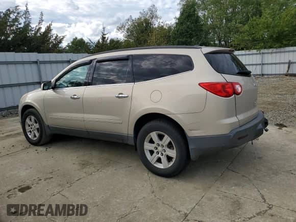 2011 Chevrolet Traverse 1LT with VIN 1GNKRGED5BJ392738, listed as a Copart auction lot 85740565 with Not provided miles and Salvage title. Bid and sale history available at DreamBid. Image 2.