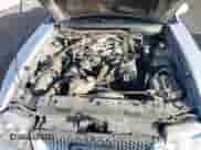 2000 Ford Mustang z VIN 1FAFP4046YF302634, wystawiony jako IAAI lot #43552678 z przebiegiem 216 260 mil mil oraz . Historia ofert i sprzedaży dostępna na DreamBid. Obrazek 10.