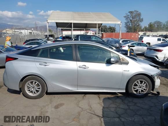 2019 Toyota Prius L Eco с VIN JTDKARFU0K3082818, выставлен на аукционе IAAI как лот 43195399 с пробегом 99 658 миль миль и . История ставок и продаж доступна на DreamBid. Изображение 14.