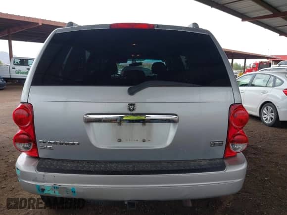 2005 Dodge Durango SLT с VIN 1D4HD48D15F539837, выставлен на аукционе IAAI как лот 43155762 с пробегом 215 541 миль миль и . История ставок и продаж доступна на DreamBid. Изображение 16.