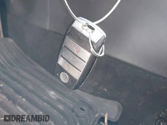 2016 Kia Optima EX with VIN 5XXGU4L34GG059142, listed as a IAAI auction lot 43519874 with 141,445 mi miles and . Bid and sale history available at DreamBid. Image 11.