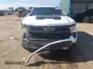 2024 Chevrolet Silverado 1500 LT Trail Boss with VIN 3GCUDFE83RG400294, listed as a Copart auction lot 62520165 with 22,400 mi miles and Salvage title. Bid and sale history available at DreamBid. Image 5.