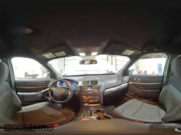 2018 Ford Explorer XLT z VIN 1FM5K8DHXJGA91393, wystawiony jako Copart lot #71910495 z przebiegiem 129 643 mil mil oraz Szkoda całkowita • Salvage title. Historia ofert i sprzedaży dostępna na DreamBid. Obrazek 15.