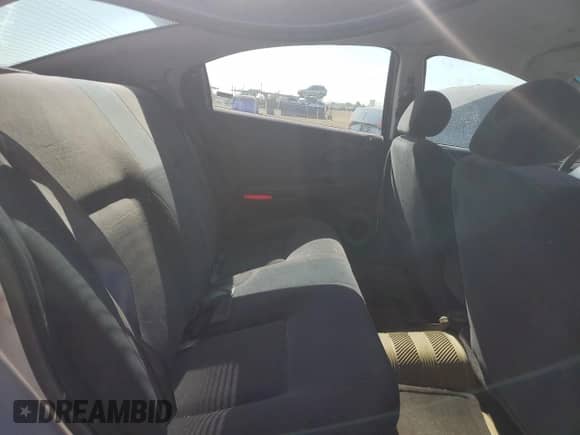 2000 Dodge Intrepid z VIN 2B3HD46R7YH447339, wystawiony jako Copart lot #75228174 z przebiegiem 90 940 mil mil oraz Szkoda całkowita • Salvage title. Historia ofert i sprzedaży dostępna na DreamBid. Obrazek 10.