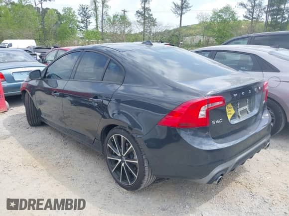 2017 Volvo S60 Dynamic с VIN YV126MFL8H2425928, выставлен на аукционе IAAI как лот 41994829 с пробегом 74 040 миль миль и . История ставок и продаж доступна на DreamBid. Изображение 14.