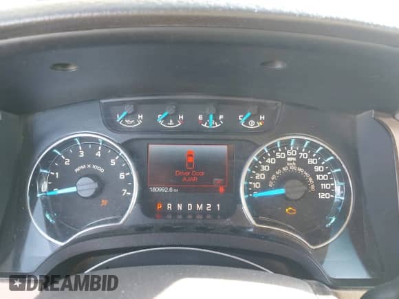 2013 Ford F-150 XL z VIN 1FTFW1CFXDKG07404, wystawiony jako IAAI lot #43452461 z przebiegiem 180 992 mil mil oraz . Historia ofert i sprzedaży dostępna na DreamBid. Obrazek 7.