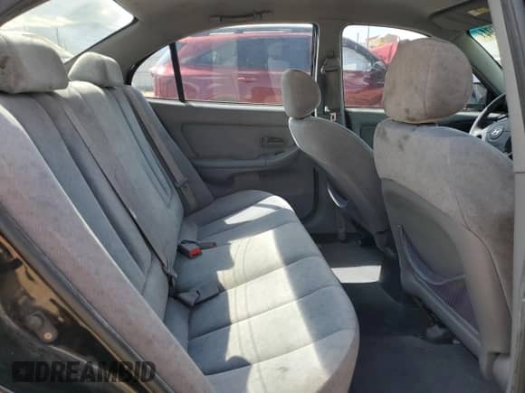 2005 Hyundai Elantra GLS z VIN KMHDN46D45U021031, wystawiony jako Copart lot #70877694 z przebiegiem 184 824 mil mil oraz Szkoda całkowita • Salvage title. Historia ofert i sprzedaży dostępna na DreamBid. Obrazek 10.