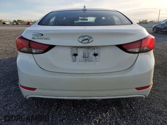 2015 Hyundai Elantra SE z VIN 5NPDH4AE0FH646520, wystawiony jako Copart lot #82560005 z przebiegiem 211 376 mil mil oraz Czysty tytuł • Clean title. Historia ofert i sprzedaży dostępna na DreamBid. Obrazek 6.