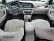 2015 Hyundai Sonata SE с VIN 5NPE24AF2FH229883, выставлен на аукционе Copart как лот 85949755 с пробегом 106 252 миль миль и Чистый • Clean title. История ставок и продаж доступна на DreamBid. Изображение 8.