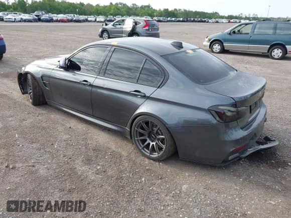 2015 BMW M3 with VIN WBS3C9C52FP804387, listed as a IAAI auction lot 42326259 with 102,106 mi miles and . Bid and sale history available at DreamBid. Image 3.