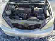 2002 Toyota Camry LE z VIN 4T1BE32K12U109777, wystawiony jako Copart lot #86157775 z przebiegiem 241 982 mil mil oraz Szkoda całkowita • Salvage title. Historia ofert i sprzedaży dostępna na DreamBid. Obrazek 11.