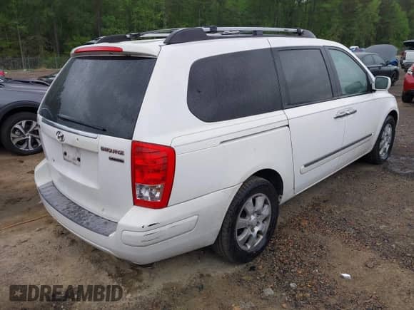 2007 Hyundai Entourage GLS с VIN KNDMC233376021202, выставлен на аукционе IAAI как лот 41893012 с пробегом 237 120 миль миль и . История ставок и продаж доступна на DreamBid. Изображение 4.