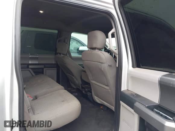 2018 Ford F-150 XL с VIN 1FTEW1CP6JKC08764, выставлен на аукционе IAAI как лот 43106030 с пробегом 142 709 миль миль и . История ставок и продаж доступна на DreamBid. Изображение 8.