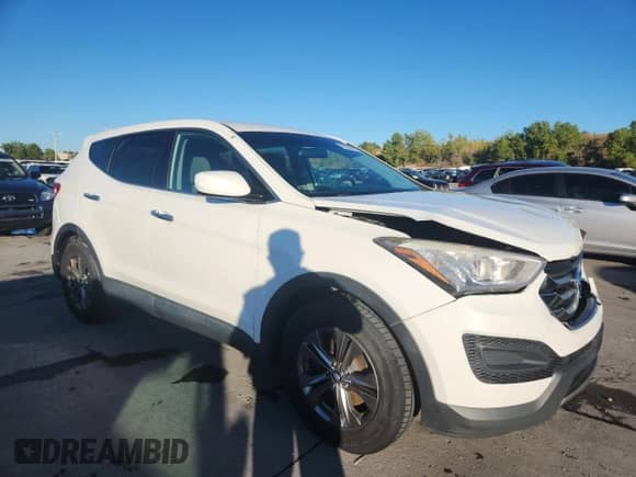 2015 Hyundai Santa Fe with VIN 5XYZTDLB3FG239564, listed as a Copart auction lot 84286645 with 109,251 mi miles and Salvage title. Bid and sale history available at DreamBid. Image 4.