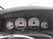 2005 Dodge Neon SXT z VIN 1B3ES56C35D257220, wystawiony jako Copart lot #45647945 z przebiegiem 121 629 mil mil oraz Szkoda całkowita • Salvage title. Historia ofert i sprzedaży dostępna na DreamBid. Obrazek 9.