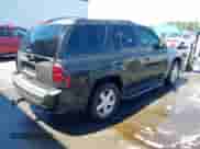 2008 Chevrolet TrailBlazer 2LT z VIN 1GNDS13S782227028, wystawiony jako IAAI lot #43067998 z przebiegiem 244 228 mil mil oraz . Historia ofert i sprzedaży dostępna na DreamBid. Obrazek 4.