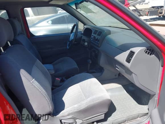 2000 Nissan Frontier XE with VIN 1N6ED27T4YC367352, listed as a IAAI auction lot 42827052 with 159,465 mi miles and . Bid and sale history available at DreamBid. Image 5.