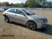 2009 Toyota Camry с VIN 4T1BE46K49U806676, выставлен на аукционе Copart как лот 80492775 с пробегом 97 856 миль миль и Списание • Salvage title. История ставок и продаж доступна на DreamBid. Изображение 4.