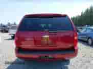 2011 Chevrolet Suburban LS z VIN 1GNSKHE37BR219368, wystawiony jako IAAI lot #42398016 z przebiegiem 180 308 mil mil oraz . Historia ofert i sprzedaży dostępna na DreamBid. Obrazek 16.