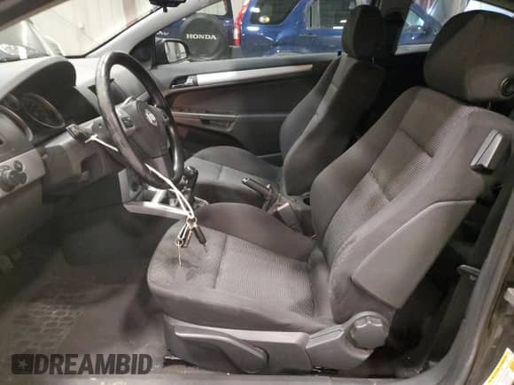 2008 Saturn Astra XR with VIN W08AT271085070563, listed as a Copart auction lot 82752484 with 94,616 mi miles and Non repairable. Bid and sale history available at DreamBid. Image 7.