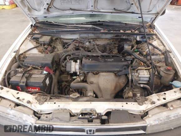 1993 Honda Accord с VIN 1HGCB7648PA190291, выставлен на аукционе IAAI как лот 42425108 с пробегом 157 451 миль миль и . История ставок и продаж доступна на DreamBid. Изображение 10.