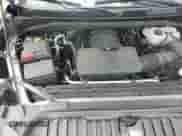 2025 Chevrolet Silverado 1500 LT z VIN 2GCPACED9S1109430, wystawiony jako Copart lot #68973455 z przebiegiem 13 588 mil mil oraz Szkoda całkowita • Salvage title. Historia ofert i sprzedaży dostępna na DreamBid. Obrazek 13.