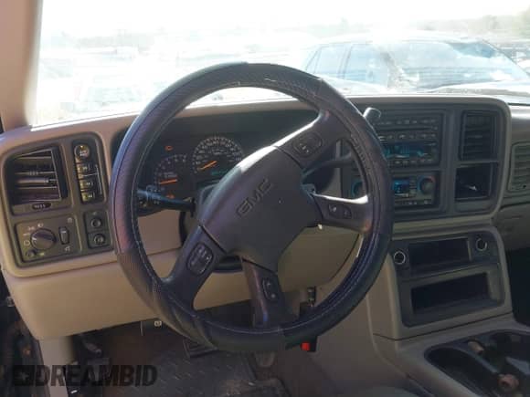 2004 GMC Sierra 1500 SLE with VIN 2GTEK13T941431569, listed as a IAAI auction lot 41715447 with 195,687 mi miles and . Bid and sale history available at DreamBid. Image 21.