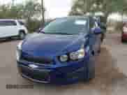 2013 Chevrolet Sonic LT с VIN 1G1JC5SH2D4244168, выставлен на аукционе IAAI как лот 43389213 с пробегом 101 695 миль миль и . История ставок и продаж доступна на DreamBid. Изображение 6.