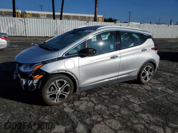 2017 Chevrolet Bolt EV Premier с VIN 1G1FX6S08H4147461, выставлен на аукционе Copart как лот 71890462 с пробегом 49 483 миль миль и . История ставок и продаж доступна на DreamBid. Изображение 1.