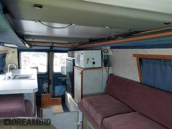 2003 Dodge Cargo Conversion with VIN 2D6WB11Z13K529512, listed as a IAAI auction lot 42036588 with 96,556 mi miles and . Bid and sale history available at DreamBid. Image 8.