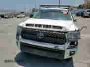 2019 Toyota Tundra SR с VIN 5TFRM5F14KX143150, выставлен на аукционе Copart как лот 63068995 с пробегом Не указан миль и Списание • Salvage title. История ставок и продаж доступна на DreamBid. Изображение 14.