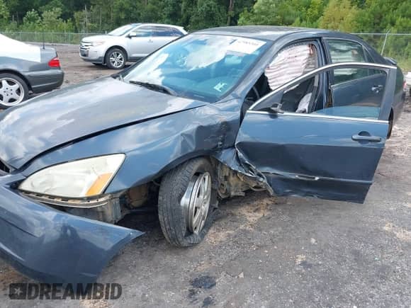 2005 Honda Accord EX-L с VIN 1HGCM66585A050722, выставлен на аукционе IAAI как лот 42985301 с пробегом 202 543 миль миль и . История ставок и продаж доступна на DreamBid. Изображение 6.