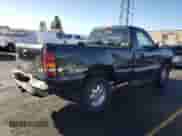 2003 GMC Sierra 1500 SLE z VIN 1GTEK14V23Z254997, wystawiony jako Copart lot #80293904 z przebiegiem 242 384 mil mil oraz Szkoda całkowita • Salvage title. Historia ofert i sprzedaży dostępna na DreamBid. Obrazek 3.
