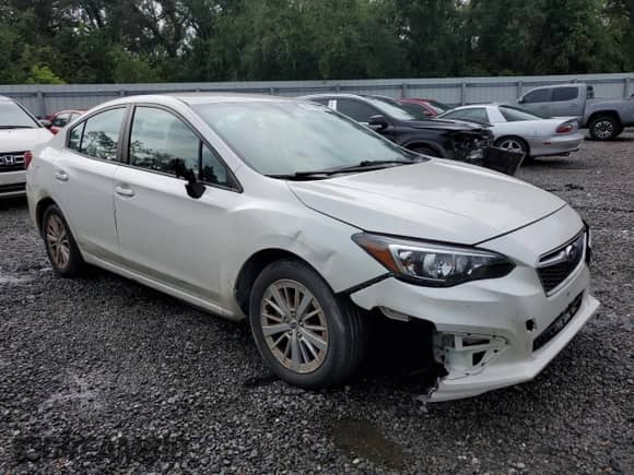 2018 Subaru Impreza Premium z VIN 4S3GKAD60J3619467, wystawiony jako Copart lot #81100135 z przebiegiem 187 212 mil mil oraz Czysty tytuł • Clean title. Historia ofert i sprzedaży dostępna na DreamBid. Obrazek 4.