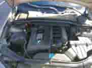 2007 BMW 3 Series 328xi z VIN WBAVC93567KX53505, wystawiony jako IAAI lot #43566890 z przebiegiem 176 398 mil mil oraz . Historia ofert i sprzedaży dostępna na DreamBid. Obrazek 10.