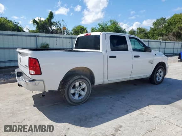 2021 Ram 1500 Tradesman z VIN 3C6RR7KG1MG685666, wystawiony jako Copart lot #84010185 z przebiegiem 79 781 mil mil oraz Czysty tytuł • Clean title. Historia ofert i sprzedaży dostępna na DreamBid. Obrazek 3.