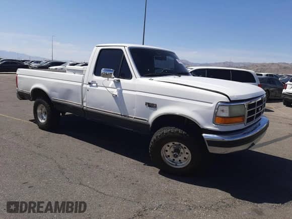 1995 Ford F-150 с VIN 1FTEF14N0SLB05235, выставлен на аукционе Copart как лот 54800415 с пробегом 176 479 миль миль и Списание • Salvage title. История ставок и продаж доступна на DreamBid. Изображение 4.
