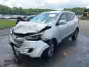 2015 Hyundai Tucson Limited z VIN KM8JU3AG7FU951976, wystawiony jako IAAI lot #42508991 z przebiegiem 128 583 mil mil oraz . Historia ofert i sprzedaży dostępna na DreamBid. Obrazek 17.