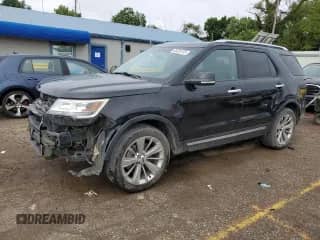 2019 Ford Explorer Limited z VIN 1FM5K8F81KGA11669, wystawiony jako Copart lot #65335735 z przebiegiem 182 260 mil mil oraz Szkoda całkowita • Salvage title. Historia ofert i sprzedaży dostępna na DreamBid. Obrazek 1.