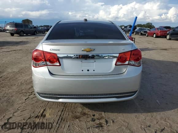 2015 Chevrolet Cruze LT with VIN 1G1PC5SB8F7246059, listed as a Copart auction lot 85319195 with 83,112 mi miles and Salvage title. Bid and sale history available at DreamBid. Image 6.