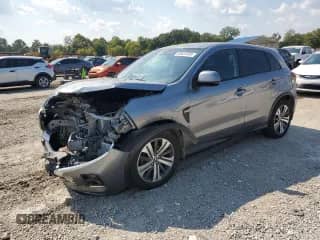 2022 Mitsubishi Outlander ES z VIN JA4APUAU4NU012123, wystawiony jako Copart lot #80654585 z przebiegiem 40 799 mil mil oraz Szkoda całkowita • Salvage title. Historia ofert i sprzedaży dostępna na DreamBid. Obrazek 1.