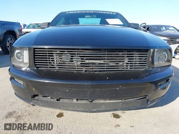 2008 Ford Mustang GT Deluxe с VIN 1ZVHT82H585185332, выставлен на аукционе IAAI как лот 43395236 с пробегом 158 639 миль миль и . История ставок и продаж доступна на DreamBid. Изображение 17.