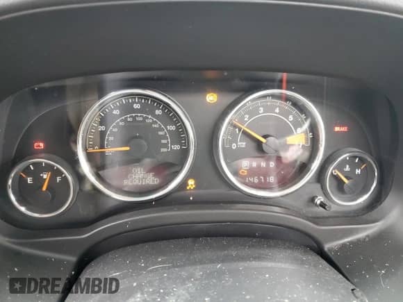 2015 Jeep Compass High Altitude with VIN 1C4NJCEA8FD305303, listed as a Copart auction lot 42140715 with 146,718 mi miles and Salvage title. Bid and sale history available at DreamBid. Image 9.