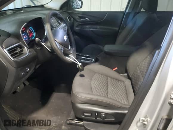 2020 Chevrolet Equinox LT z VIN 2GNAXKEV8L6118784, wystawiony jako Copart lot #87294485 z przebiegiem 143 762 mil mil oraz Czysty tytuł • Clean title. Historia ofert i sprzedaży dostępna na DreamBid. Obrazek 7.