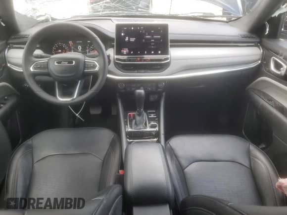 2023 Jeep Compass Limited with VIN 3C4NJDCNXPT506546, listed as a Copart auction lot 82047325 with 43,427 mi miles and Non repairable. Bid and sale history available at DreamBid. Image 8.